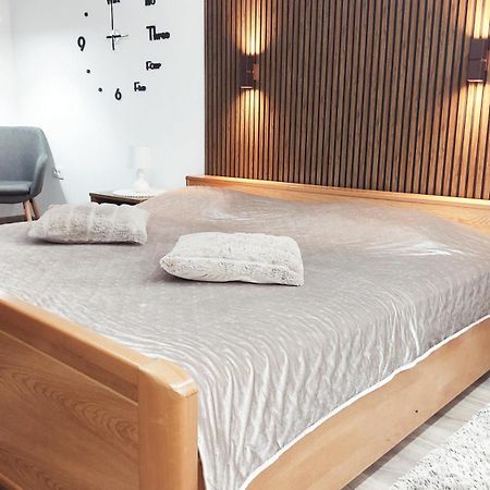 Cuza 21 Apartment Braila Bagian luar foto