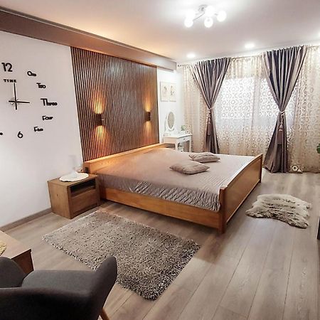 Cuza 21 Apartment Braila Bagian luar foto
