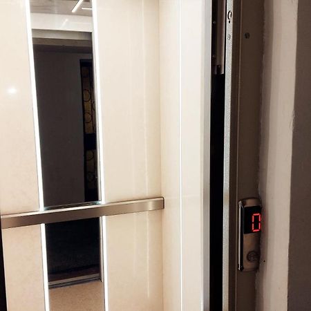 Cuza 21 Apartment Braila Bagian luar foto